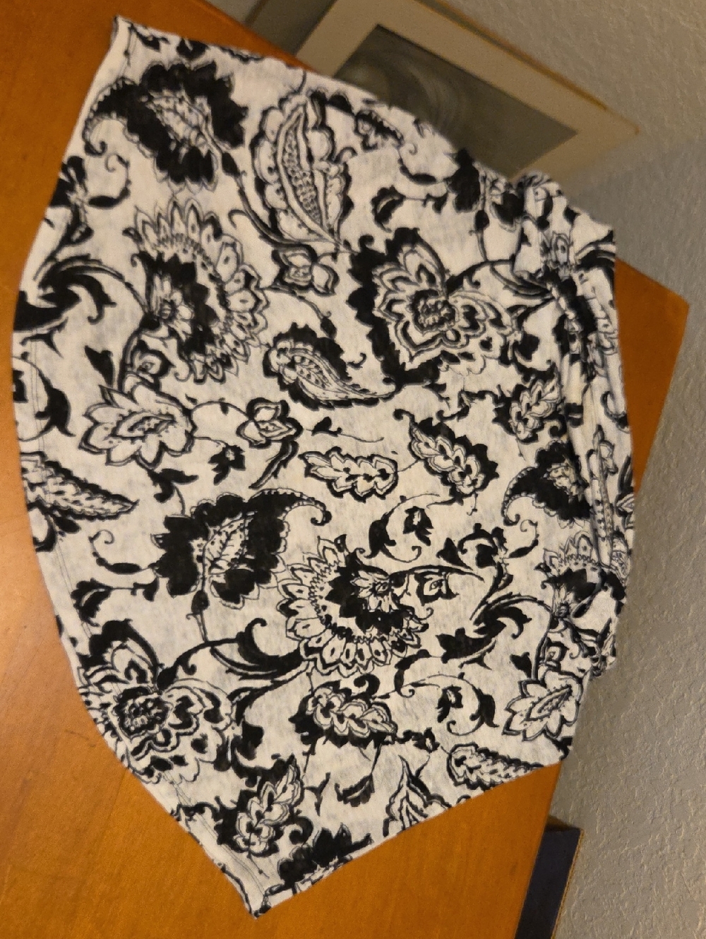 Ralph Lauren Black and White Floral Linen Short Sleeve Tee Size 2X - Picture 6 of 8